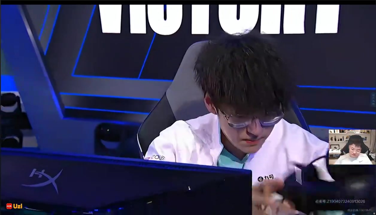 Uzi:感觉TL纯不会玩游戏,LNG这阵容选的真有问题